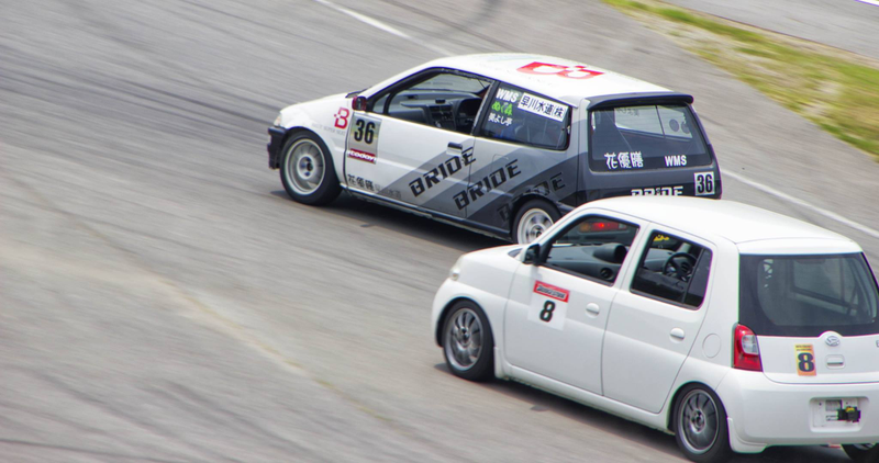 Illustration for article titled Few pics from a keicar race at Kota Circuit today...